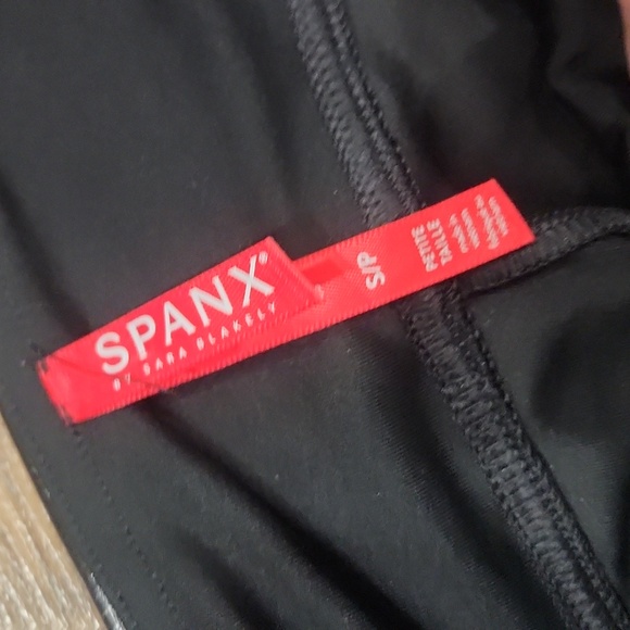 SPANX Black Faux Patent Leather Shiny Liquid Latex Leggings Small - Picture 6 of 6